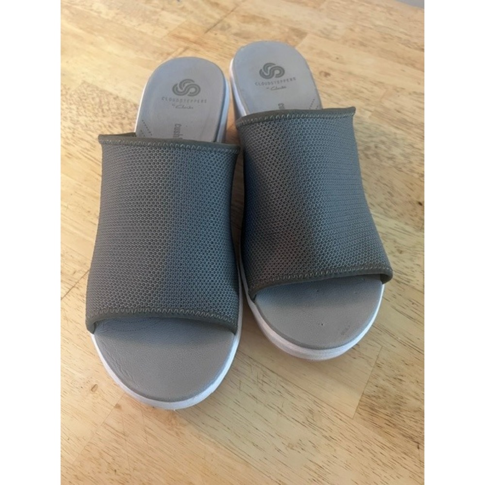 Clarks Cloudsteppers Slide Sandals Womens 9 Grey Good Mesh Wedge Comfort